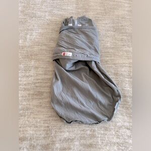 Embe two way swaddle